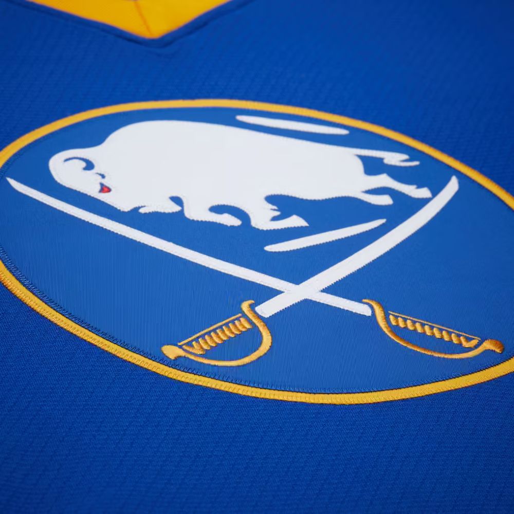 Buffalo Sabres Pat LaFontaine 1995-96 Royal Captain Power Play Jersey - Mitchell & Ness