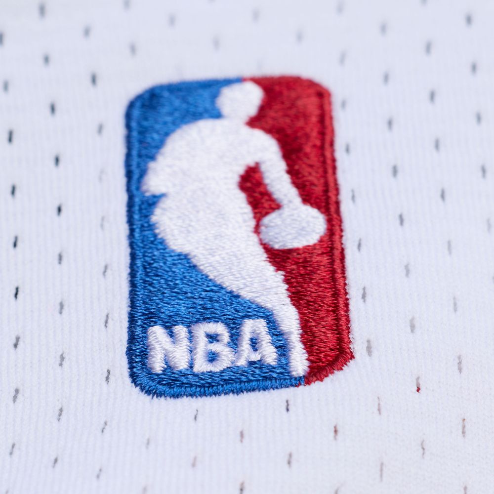 Shawn Kemp Seattle SuperSonics 1995-96 White Authentic Jersey - Mitchell & Ness