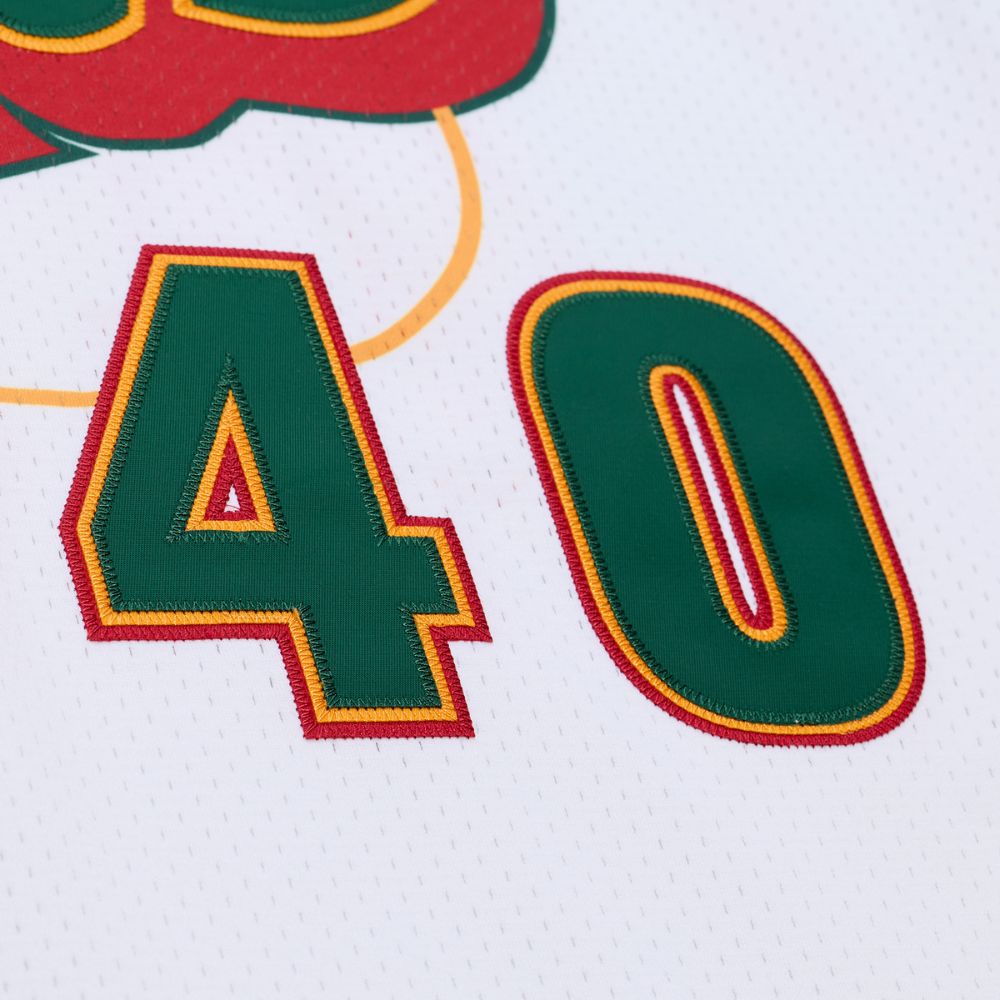 Shawn Kemp Seattle SuperSonics 1995-96 White Authentic Jersey - Mitchell & Ness