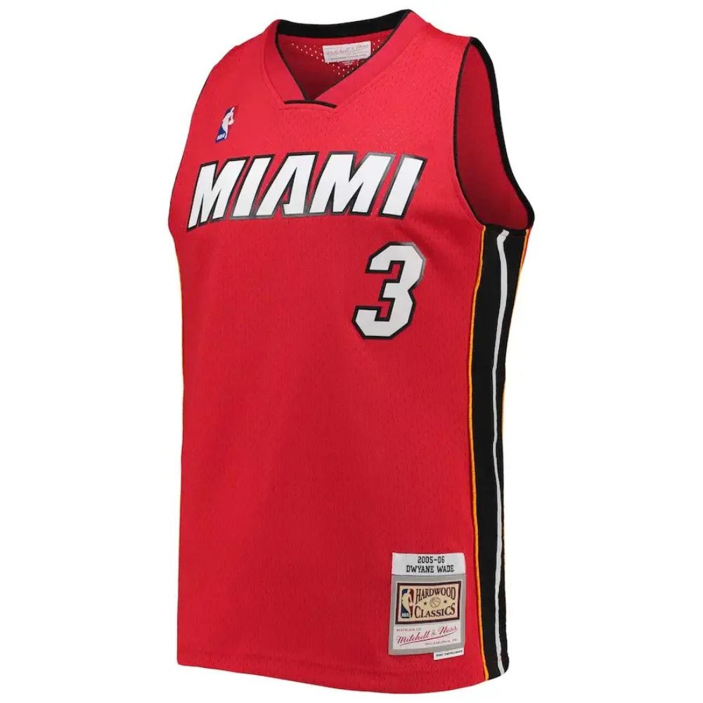 Miami Heat Dwyane Wade Red 2005/06 Swingman Jersey - Mitchell & Ness