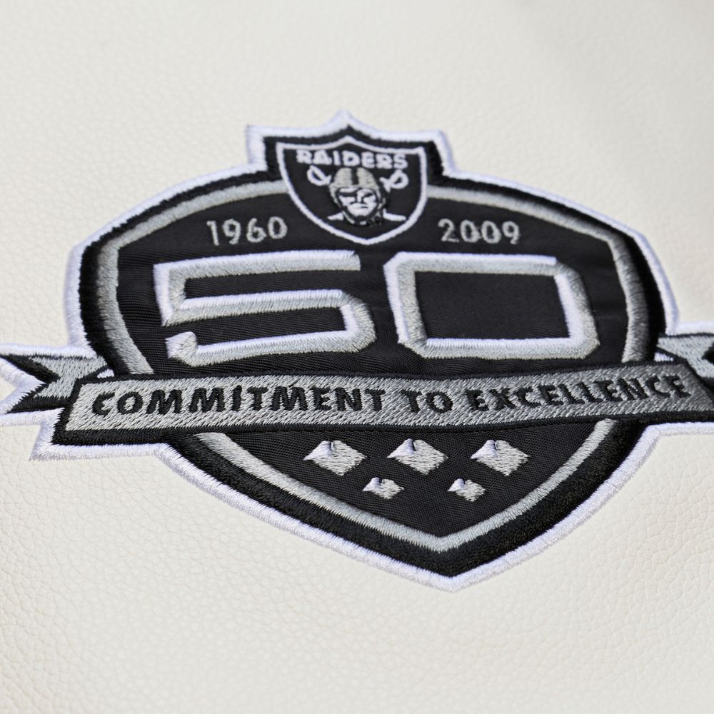 Las Vegas Raiders Dusted Varsity NFL Jacke - Mitchell & Ness